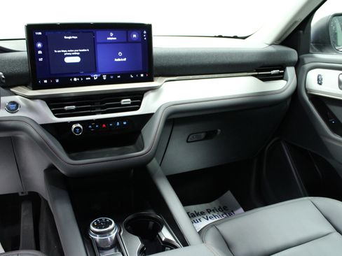 New 2026 Ford Explorer Active w/ Active Comfort Package image 20