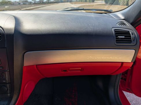 Used 2005 Ford Thunderbird Deluxe image 19