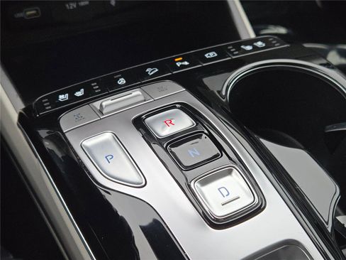 Used 2024 Hyundai Tucson Limited image 33