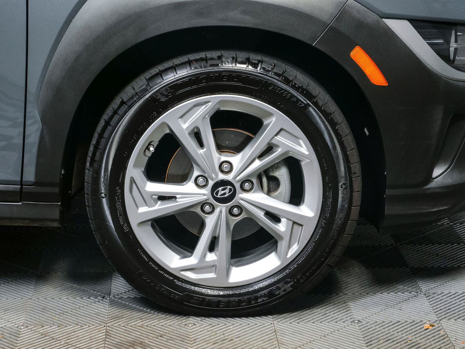 Used 2023 Hyundai Kona SEL w/ Convenience Package FWD image 37