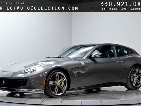 Used 2017 Ferrari GTC4Lusso AWD/4WD image 1