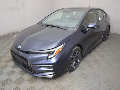 New 2025 Toyota Corolla SE