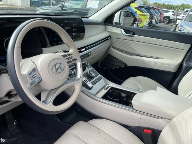 Used 2024 Hyundai Palisade Calligraphy AWD/4WD image 5