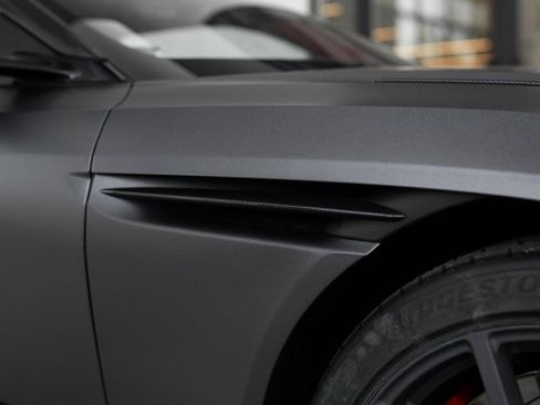Used 2023 Aston Martin DB11 V12 image 9