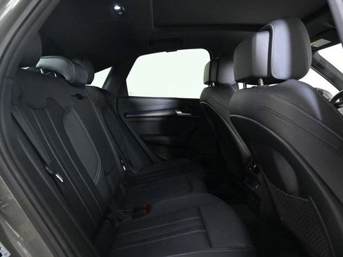 Used 2023 Audi Q5 2.0T Prestige w/ Prestige Package image 17