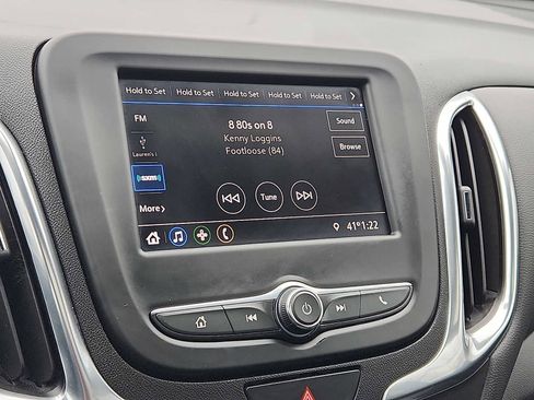Used 2021 Chevrolet Equinox LT AWD/4WD image 17