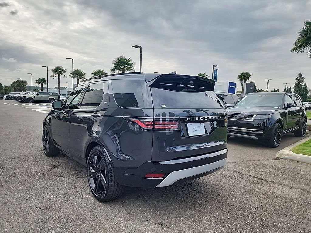 New 2026 Land Rover Discovery Limited Edition AWD/4WD image 3