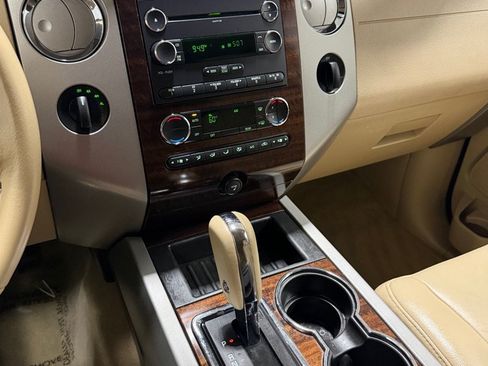 Used 2012 Ford Expedition XLT AWD/4WD image 13