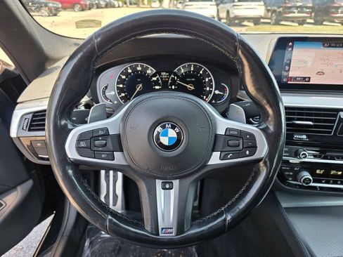 Used 2019 BMW 540i xDrive w/ M Sport Package image 26
