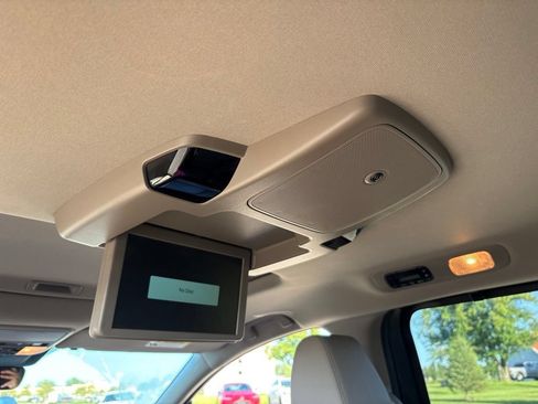 Used 2018 Honda Odyssey Touring image 5