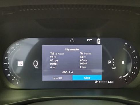 Certified 2026 Volvo XC40 B5 Plus w/ Protection Package Premier AWD/4WD image 16