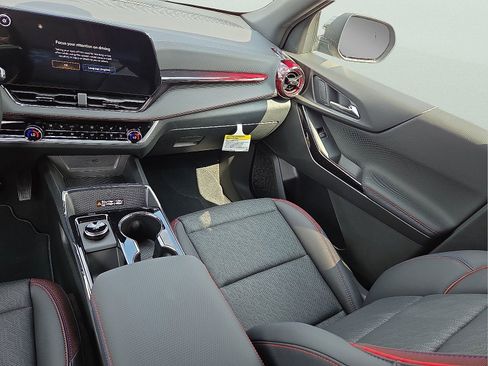 New 2026 Chevrolet Equinox RS w/ Convenience Package III FWD image 12