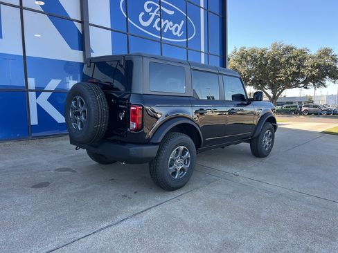 New 2025 Ford Bronco Big Bend image 6