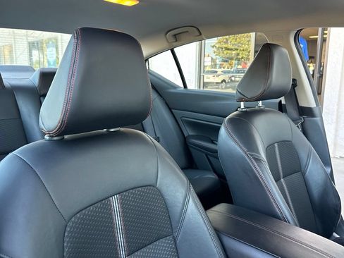 Used 2024 Nissan Altima 2.5 SR FWD image 20