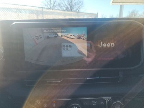 New 2026 Jeep Wrangler Unlimited Rubicon AWD/4WD image 5