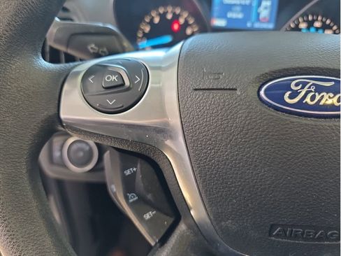 Used 2015 Ford Escape S image 28