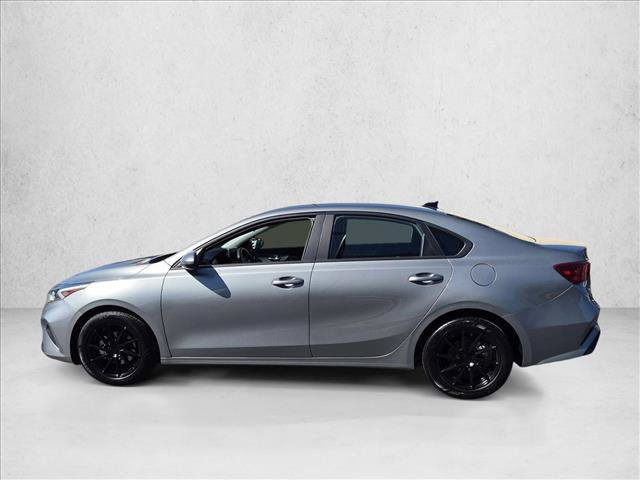 Used 2022 Kia Forte LXS FWD image 9