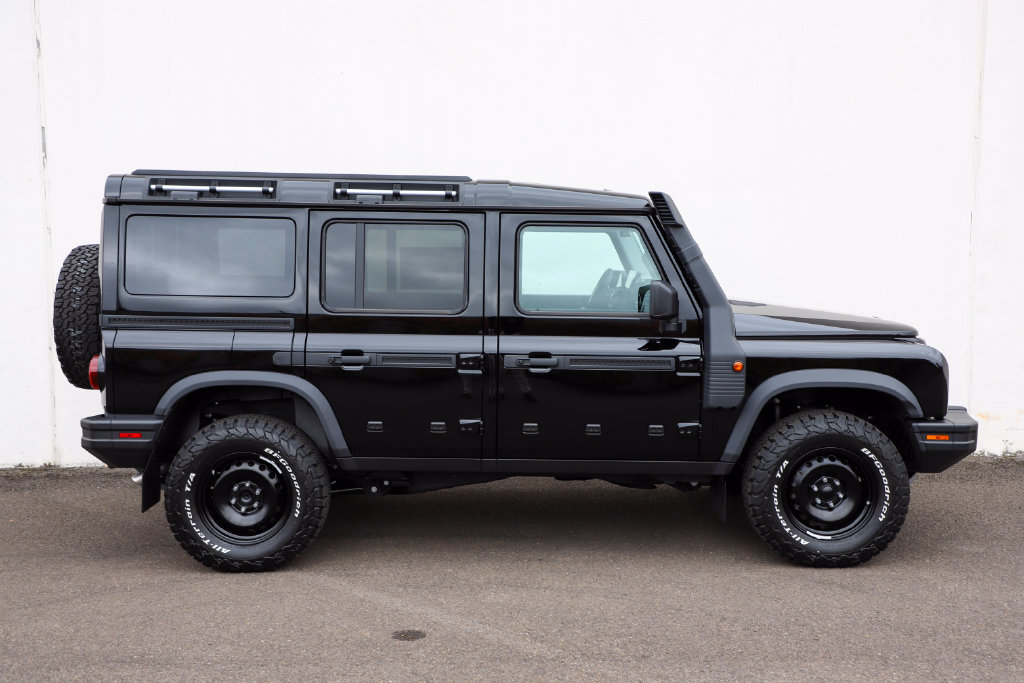 Used 2025 INEOS Grenadier Station Wagon AWD/4WD image 3