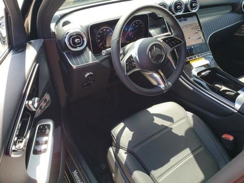 New 2025 Mercedes-Benz GLC 300 GLC 300 image 10
