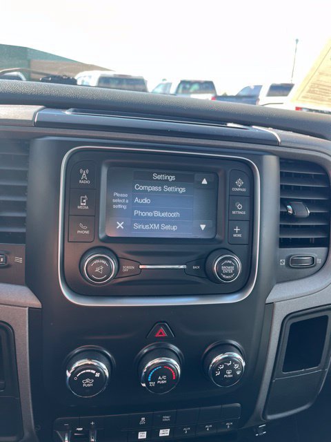 Used 2015 RAM 2500 ST AWD/4WD image 48