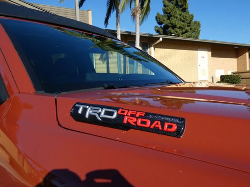 Used 2025 Toyota Tacoma TRD Off-Road image 20