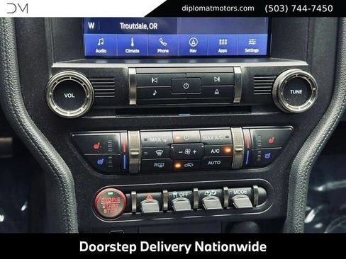 Used 2022 Ford Mustang Shelby GT500 w/ Technology Package RWD image 35