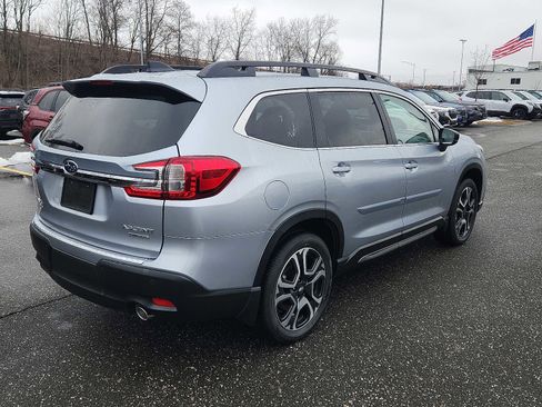 New 2026 Subaru Ascent Limited image 4
