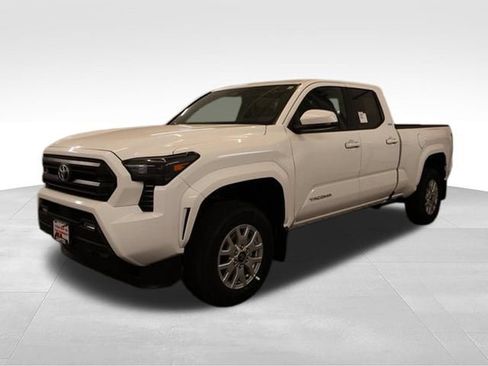 New 2026 Toyota Tacoma SR5 AWD/4WD image 5
