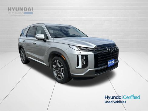 Used 2024 Hyundai Palisade Limited AWD/4WD image 2