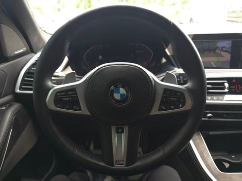 Used 2021 BMW X5 xDrive40i w/ M Sport Package image 11