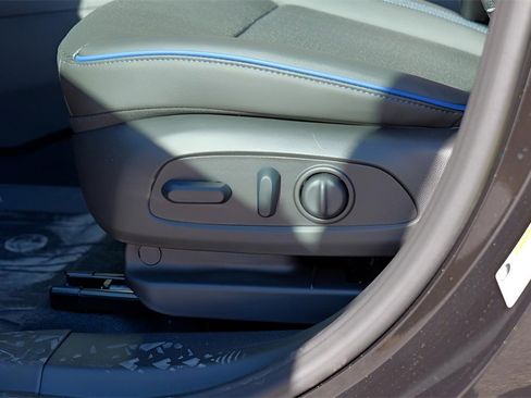 New 2026 Buick Encore GX Sport Touring w/ Advanced Technology Package image 22