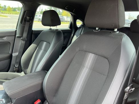 Used 2025 Honda Civic Sport image 16