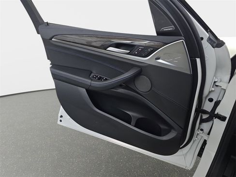 Used 2018 BMW X3 M40i w/ Premium Package image 29