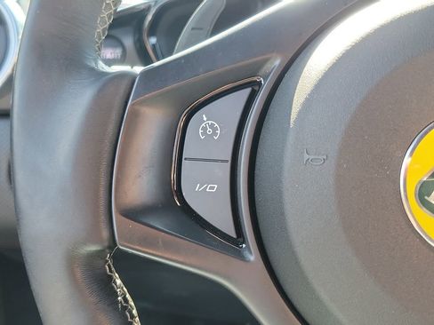 Used 2020 Lotus Evora image 17