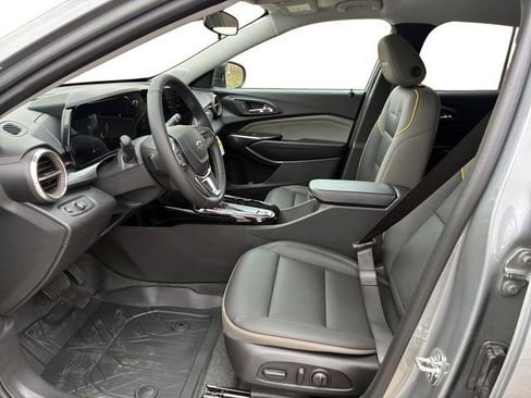 New 2026 Chevrolet Trax ACTIV w/ Driver Confidence Package image 11
