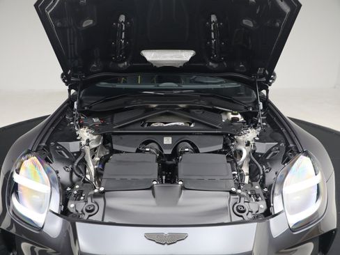New 2026 Aston Martin V8 Vantage S image 35