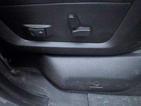 Used 2024 RAM 2500 Laramie w/ Safety Group image 40