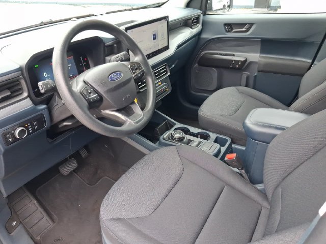 Used 2025 Ford Maverick XL FWD image 11