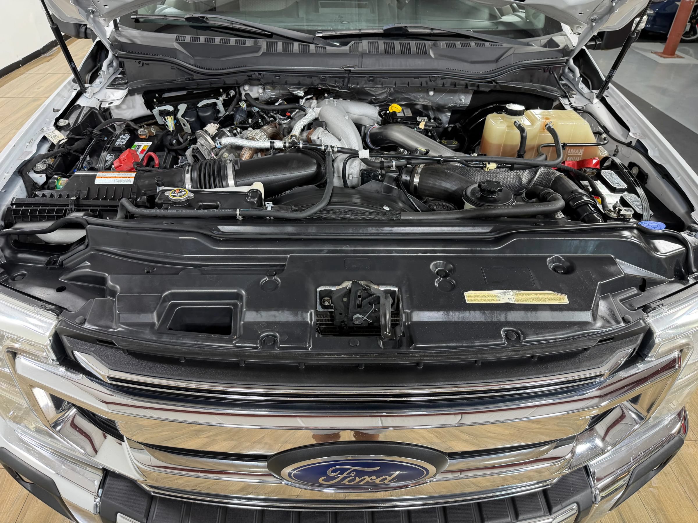Used 2022 Ford F250 XLT w/ XLT Value Package AWD/4WD image 11