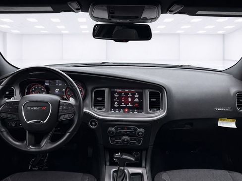 Used 2022 Dodge Charger SXT w/ Cold Weather Package image 16