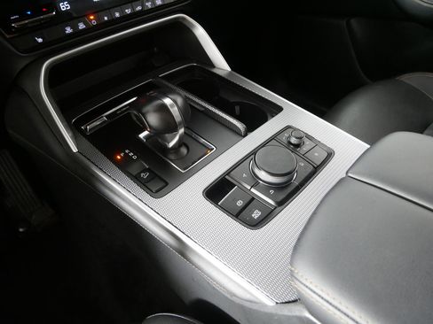 Certified 2025 MAZDA CX-90 3.3 Turbo w/ Preferred Package image 24