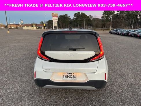 Used 2023 Kia Soul LX w/ Option Group 015 image 6