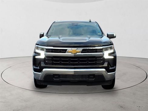 Certified 2022 Chevrolet Silverado 1500 LT image 2