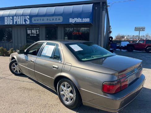 Used 2003 Cadillac Seville SLS w/ Preferred Equipment Group image 5