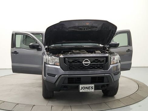 Used 2022 Nissan Frontier S image 10