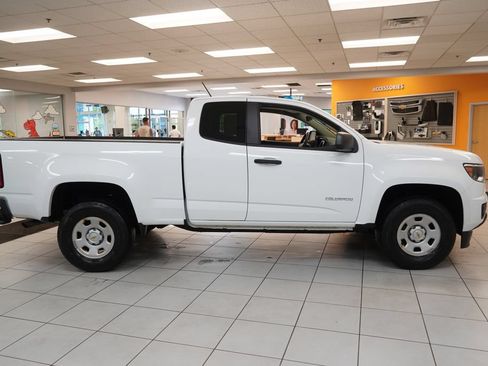 Used 2020 Chevrolet Colorado W/T w/ WT Convenience Package RWD image 11