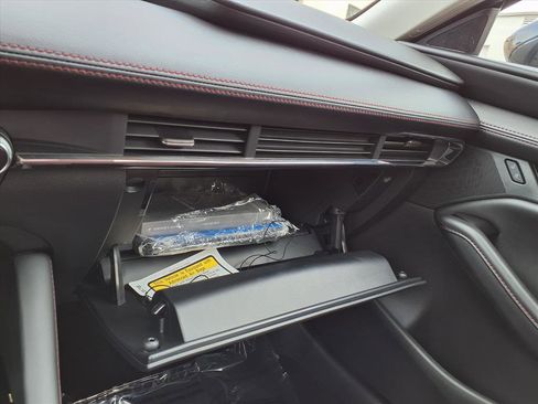 Used 2024 MAZDA MAZDA3 s image 25