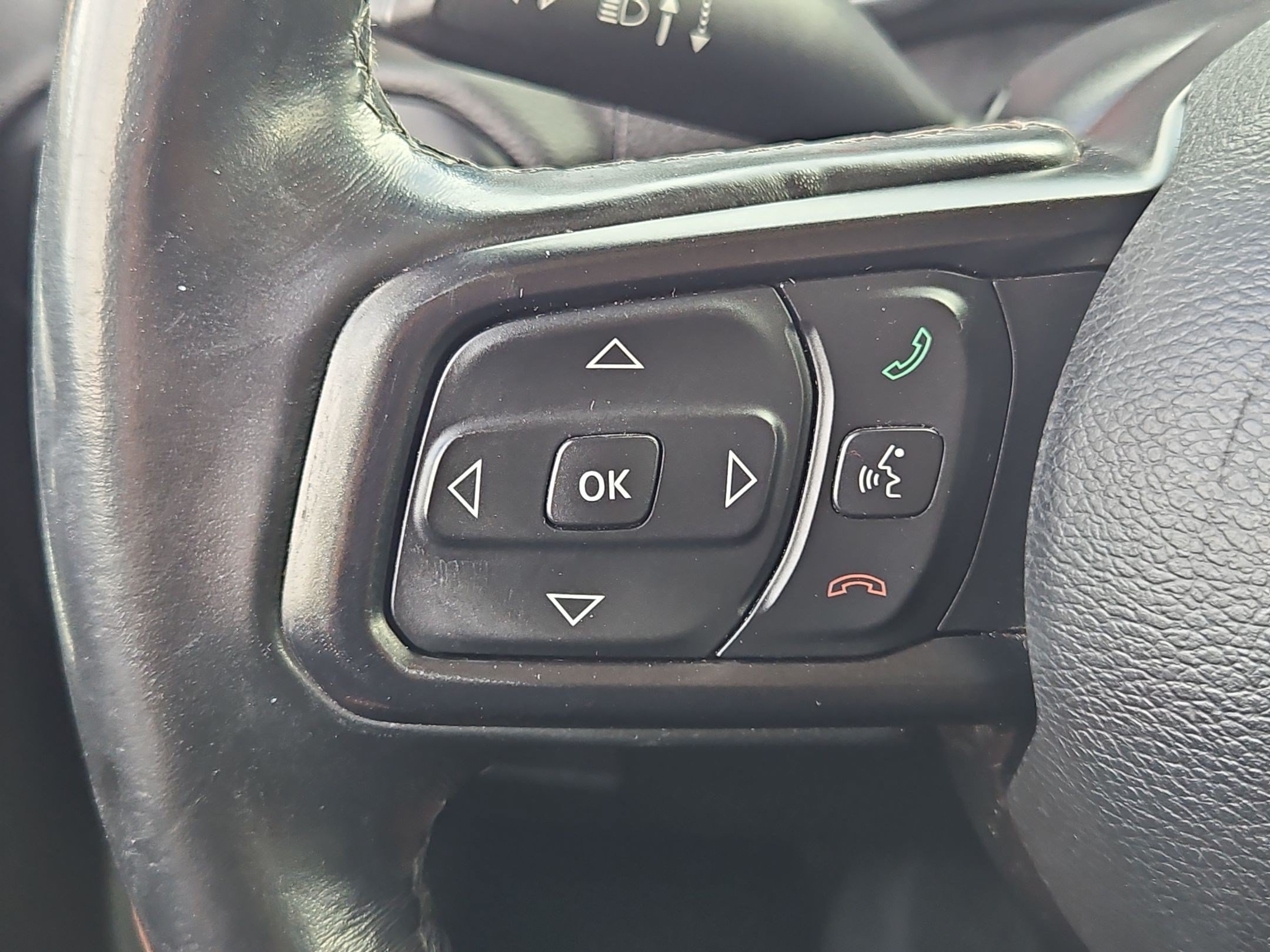 Used 2020 Jeep Wrangler Sport AWD/4WD image 15