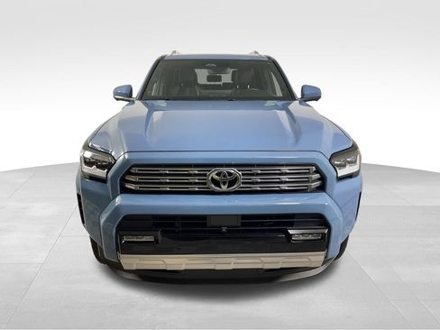 Used 2025 Toyota 4Runner Limited AWD/4WD image 4