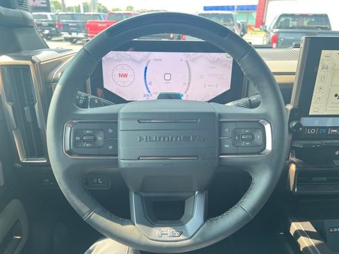 New 2025 GMC Hummer EV 3X w/ LPO, Dark Essentials Package image 14